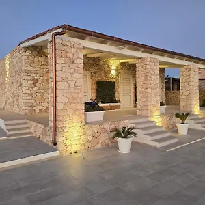 il-dammuso-e-le-stelle.sicilyhotelsitaly.net/